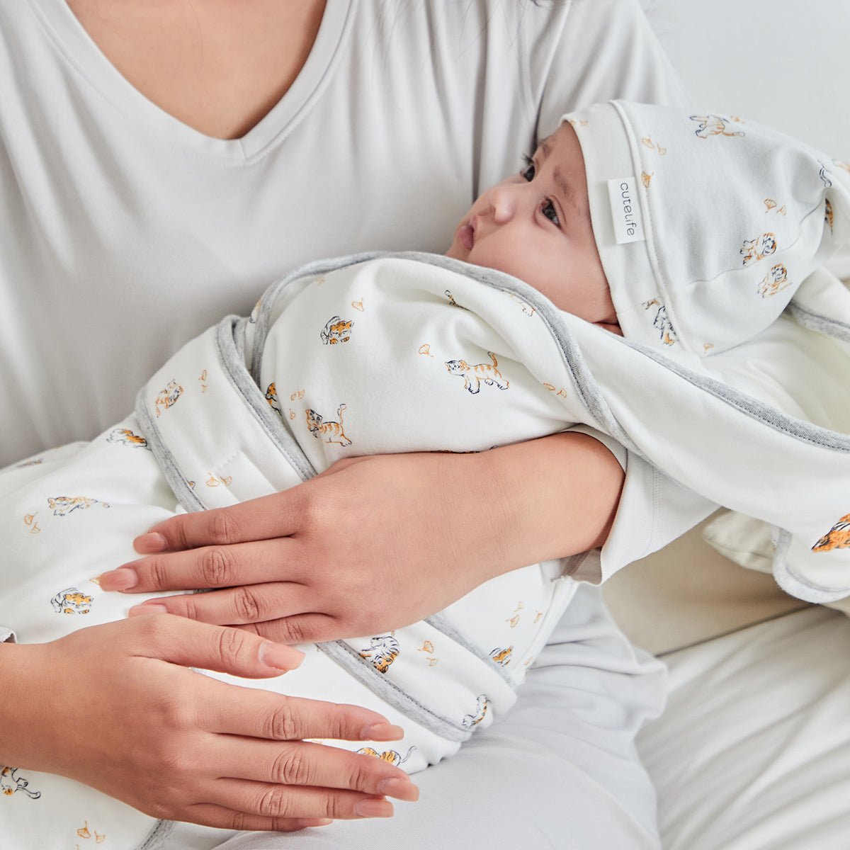 Lively Tiger Comfort Cotton Baby White Swaddle Wrap-1